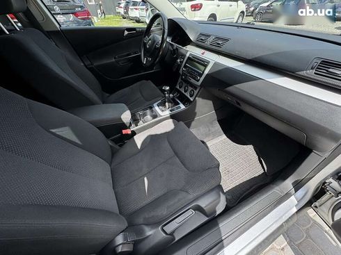 Volkswagen Passat 2009 - фото 21