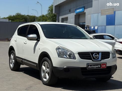Nissan Qashqai 2008 белый - фото 3