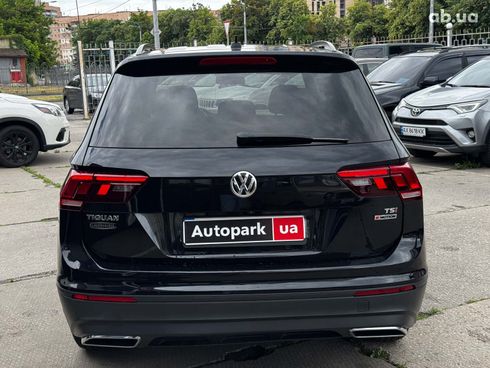 Volkswagen Tiguan 2017 черный - фото 4