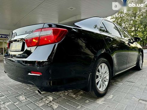 Toyota Camry 2012 - фото 12