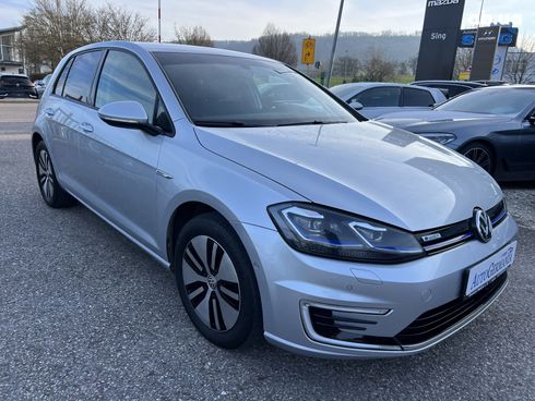 Volkswagen e-Golf 2020 - фото 8