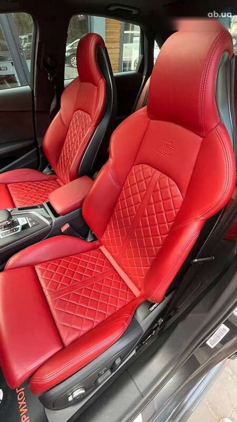 Audi S4 2019 - фото 18
