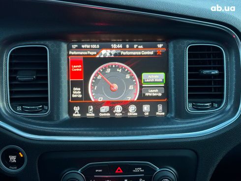 Dodge Charger 2016 красный - фото 42