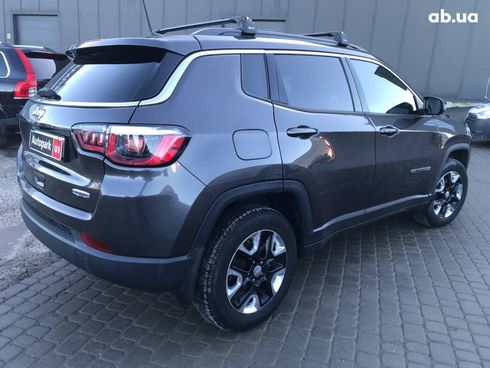 Jeep Compass 2019 серый - фото 9