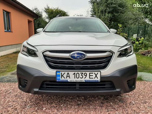 Subaru Outback 2019 белый - фото 15