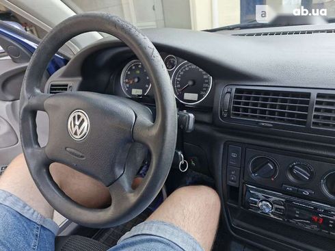 Volkswagen Passat 2001 - фото 12