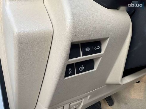Toyota Land Cruiser 2022 - фото 12