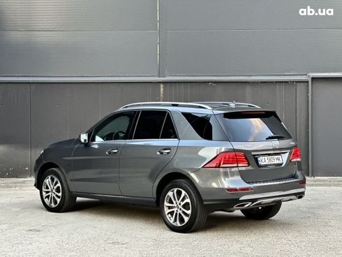 Mercedes-Benz GLE-Класс 2018 - фото 3