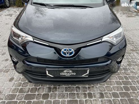 Toyota RAV4 2018 - фото 21