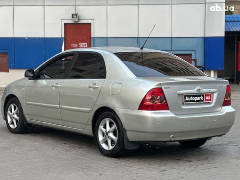 Toyota Corolla 2006 серый - фото 11