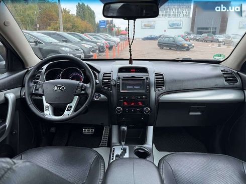Kia Sorento 2012 - фото 13