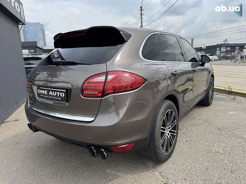 Porsche Cayenne 2012 - фото 7