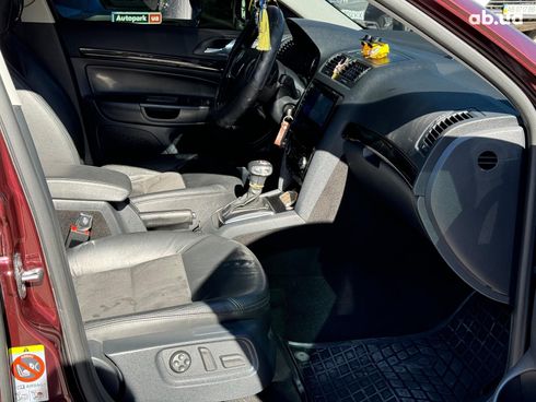 Skoda Octavia 2011 красный - фото 30