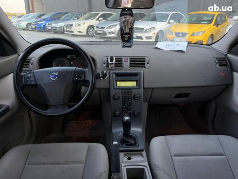 Volvo V50 2008 белый - фото 29