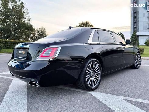 Rolls-Royce Ghost 2021 - фото 20
