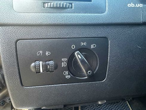 Skoda Fabia 2005 бежевый - фото 11