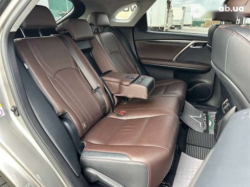 Lexus RX 2017 - фото 25