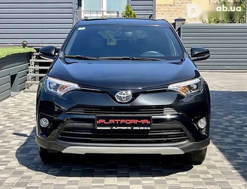 Toyota RAV4 2017 - фото 2