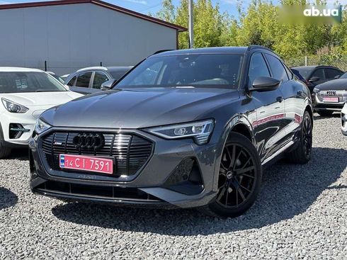 Audi E-Tron 2022 - фото 5