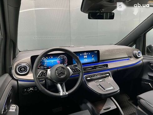 Mercedes-Benz V-Класс 2024 - фото 9