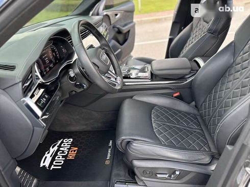 Audi Q8 2019 - фото 29