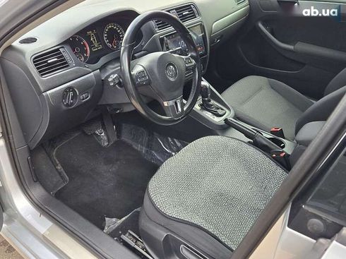 Volkswagen Jetta 2012 - фото 12