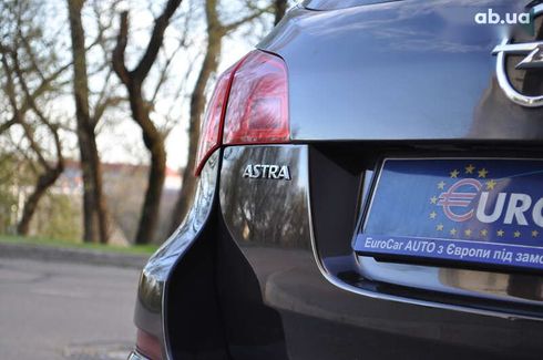 Opel Astra 2012 - фото 27