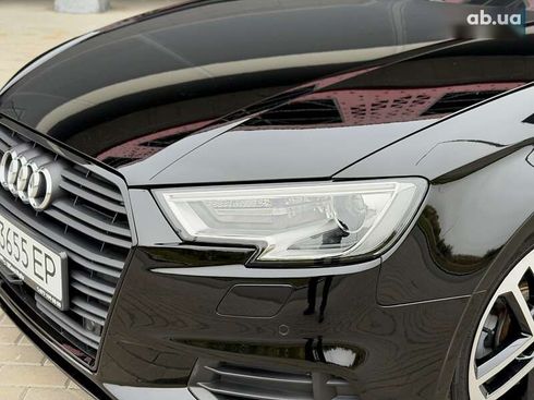 Audi A3 2020 - фото 10