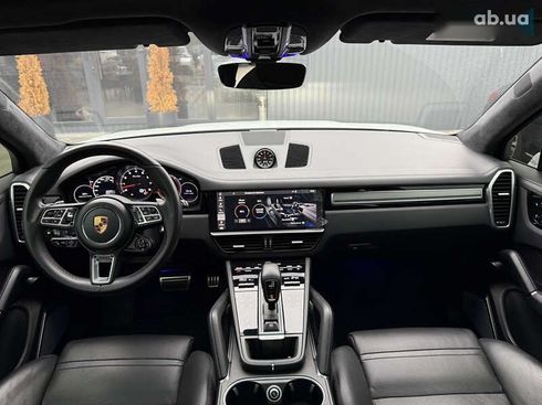 Porsche Cayenne 2018 - фото 23