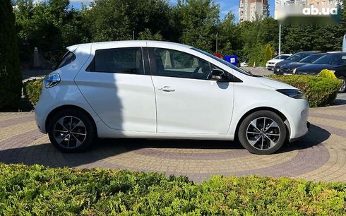 Renault Zoe 2017 - фото 8