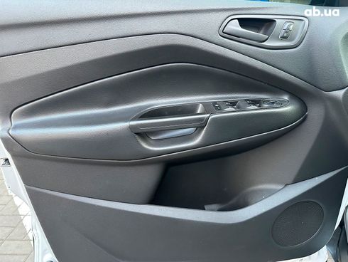 Ford Escape 2017 белый - фото 22