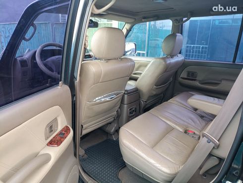 Toyota Land Cruiser Prado 2000 черный - фото 11