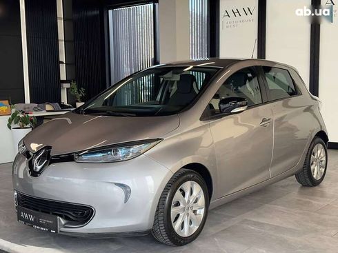 Renault Zoe 2016 - фото 6