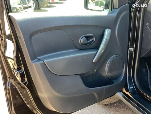 Dacia Sandero Stepway 2015 черный - фото 20