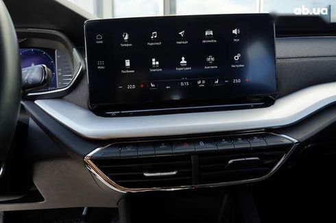 Skoda Octavia 2020 - фото 26