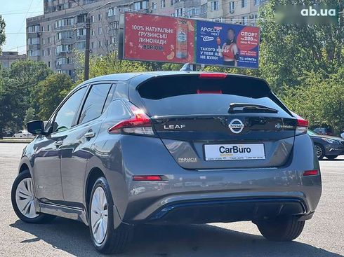 Nissan Leaf 2018 - фото 8