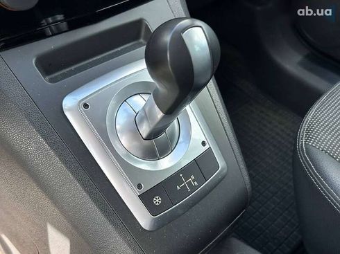 Opel Zafira 2011 - фото 23