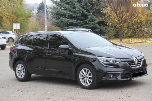 Renault Megane 2017 - фото 5