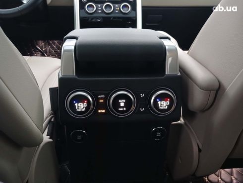 Land Rover Discovery 2019 серый - фото 19