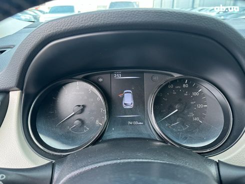 Nissan Rogue 2017 белый - фото 19