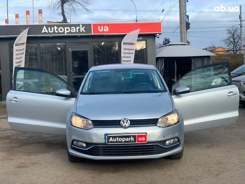 Volkswagen Polo 2015 серый - фото 15