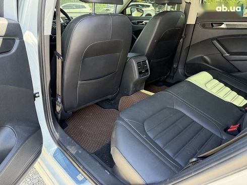 Volkswagen Passat 2018 - фото 10