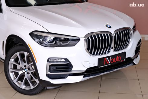 BMW X5 2018 белый - фото 3