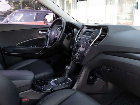 Hyundai Santa Fe 2016 - фото 29