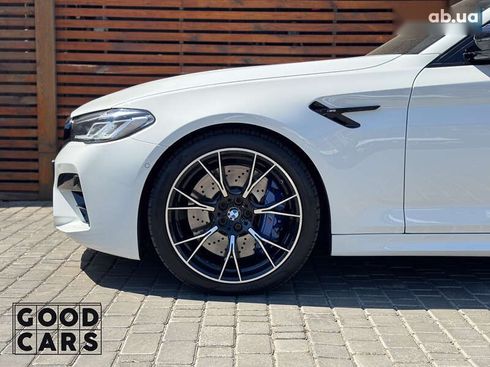 BMW M5 2019 - фото 10
