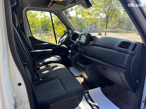 Opel Movano 2021 белый - фото 36