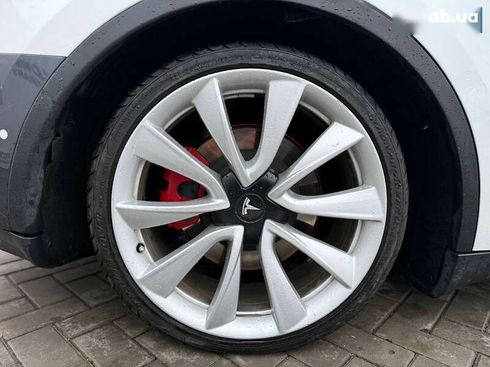 Tesla Model Y 2020 - фото 8