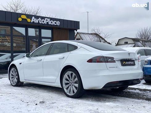 Tesla Model S 2018 - фото 20