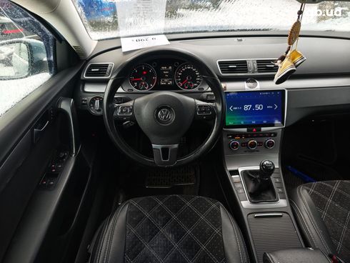 Volkswagen Passat 2013 серый - фото 15