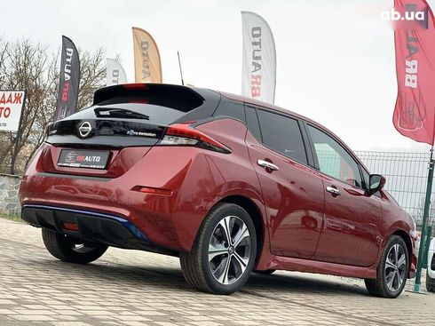 Nissan Leaf 2020 - фото 16